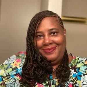 Meet your Posher, Mia